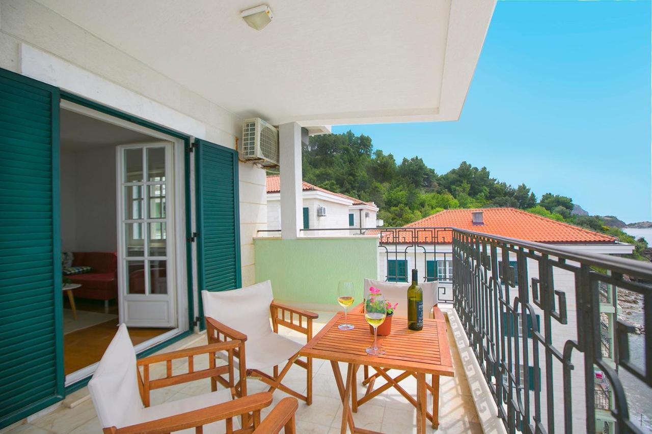 בודווה Sveti Stefan Beach Apartment מראה חיצוני תמונה